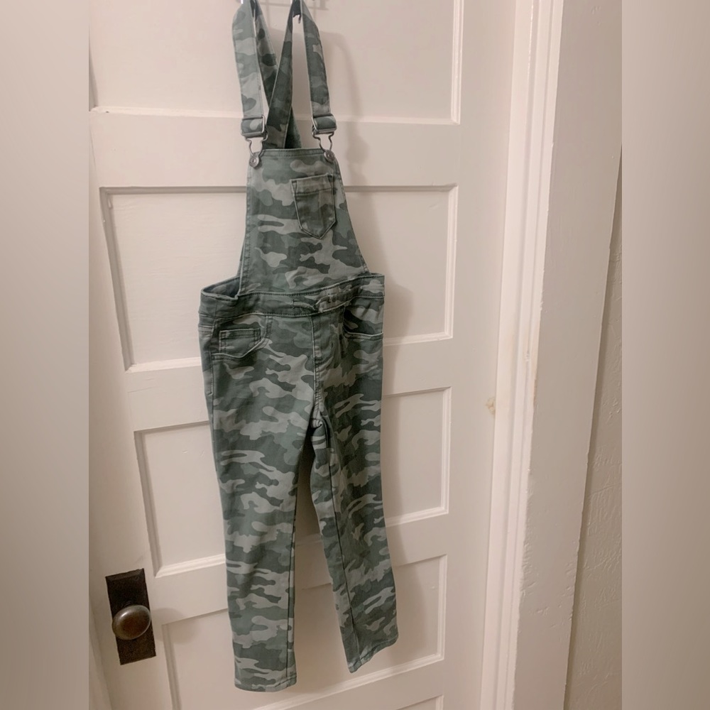 Camo overalls big girl size 6